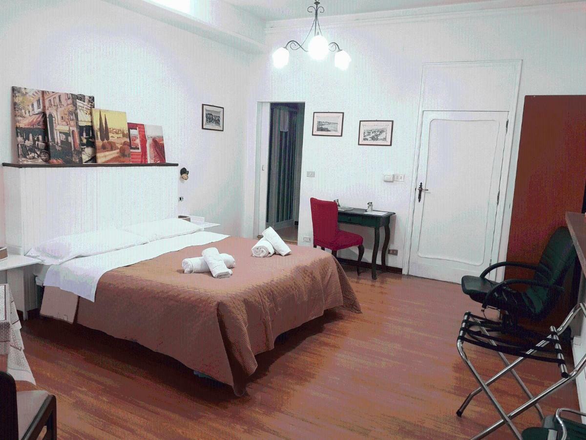 Rooms2Rent Reggio di Calabria Eksteriør billede